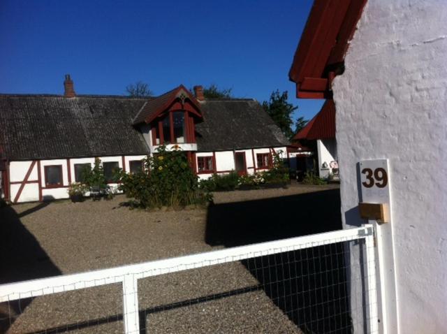 Bed and Breakfast Praestogaard Exterior foto